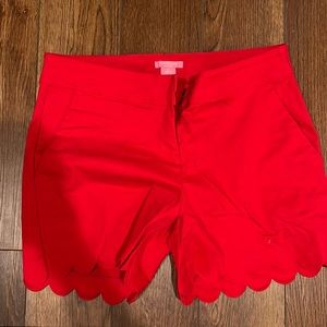 Isaac Mizrahi red scallop shorts size 12